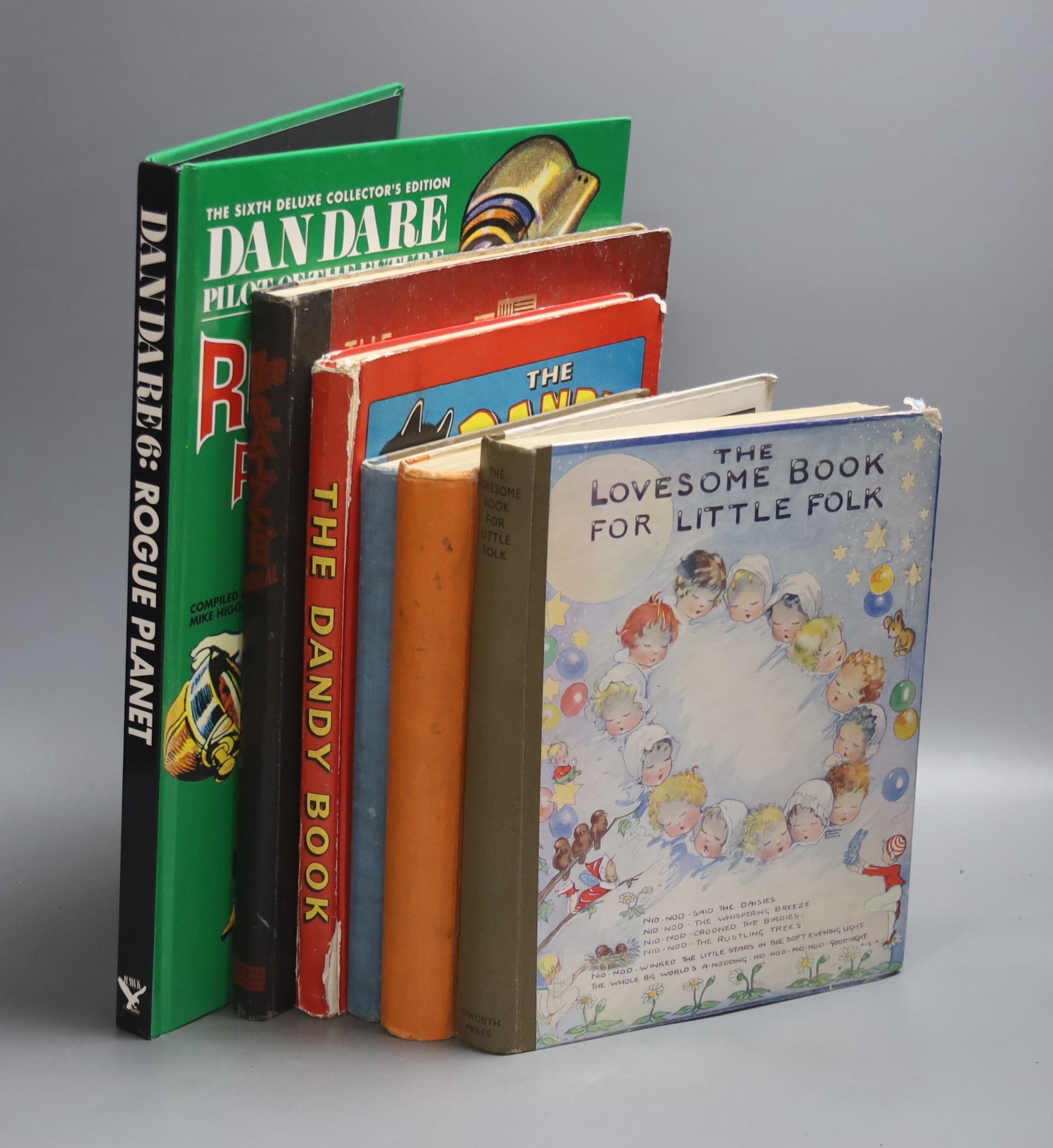 A collection of children's books including the Felix annual, PIp and squeak annual 1929 and 1923, Wilfrid‘s annual 1930 and 1933, Down at the Farm with Enid Blyton, Sunny Stories annual, the lovesome book for little folk